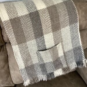 Wool shawl scarf grey plaid Ireland